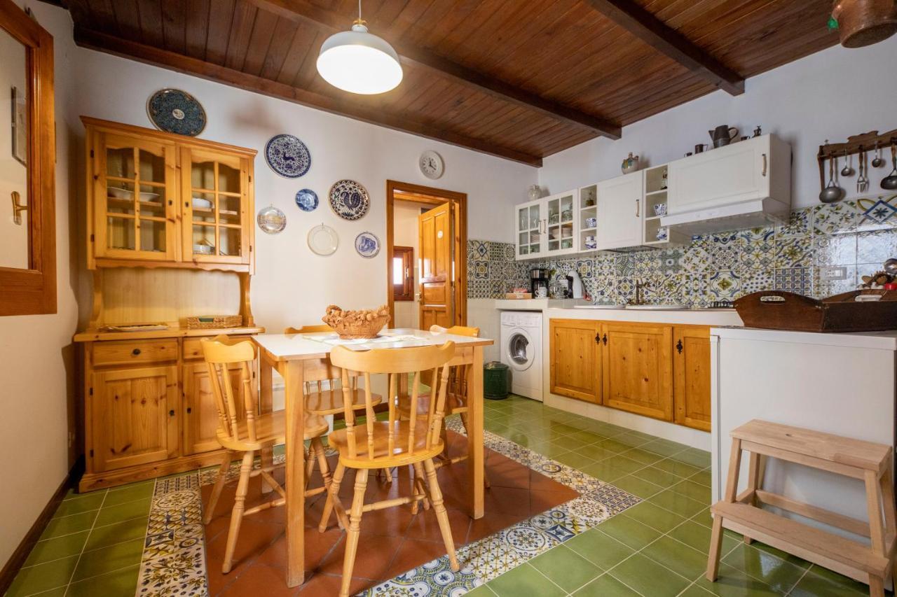 Familyholidays La finestra di fronte Cefalú Exterior foto
